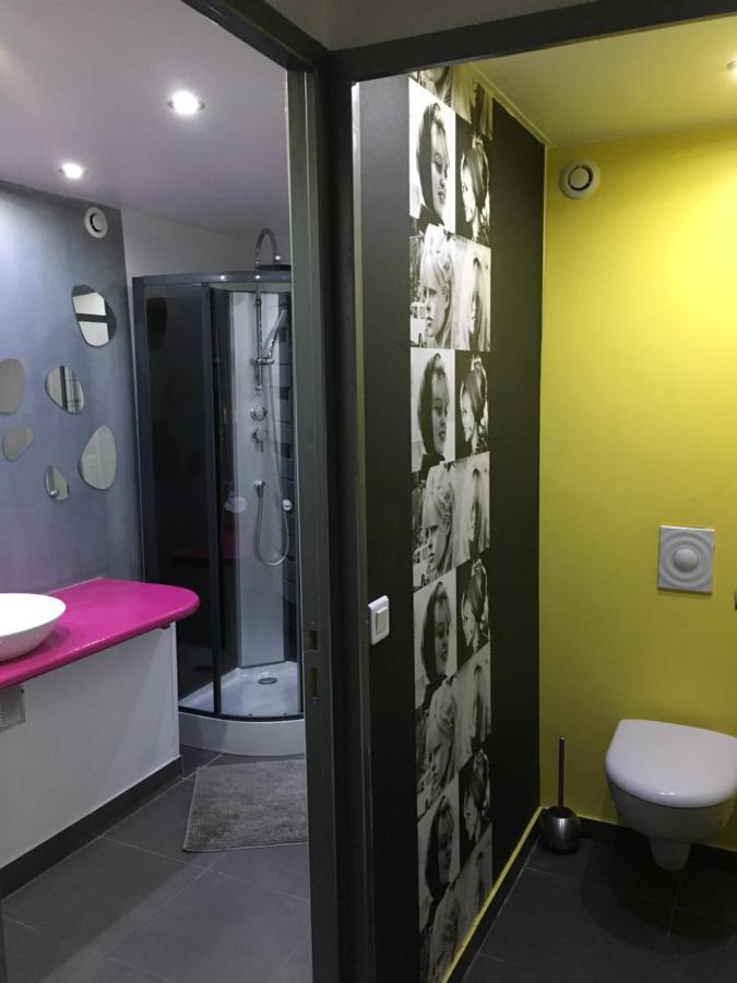 By Cassis Chambre Privee Dans Maison Familiale Екстериор снимка