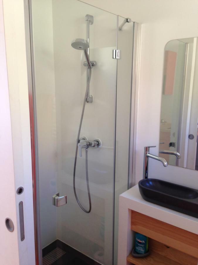 By Cassis Chambre Privee Dans Maison Familiale Екстериор снимка